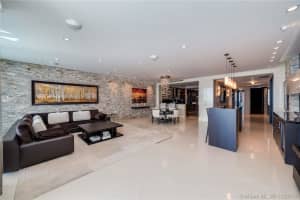2711 S Ocean Dr, Hollywood, FL 33019, Sold 03/16/20