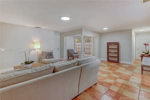 11800 SW 80th St, Miami, FL 33183, Sold 01/09/20