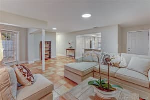 11800 SW 80th St, Miami, FL 33183, Sold 01/09/20