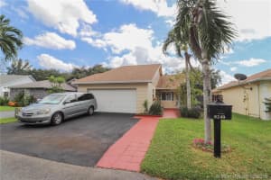8240 SW 41st Ct, Davie, FL 33328, Sold 12/03/19