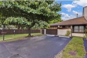 20024 NE 2nd Ct, Miami, FL 33179, Sold 11/25/19