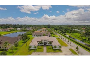 10550 N Camelot Cir, Davie, FL 33328, Sold 05/06/21