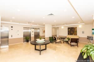 900 SW 8th St #500, Miami, FL 33130, Sold 02/18/20