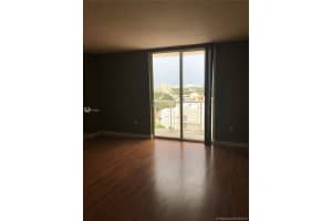 900 SW 8th St #500, Miami, FL 33130, Sold 02/18/20