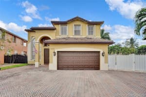 16270 SW 44th Terrace, Miami, FL 33185, Sold 12/30/19