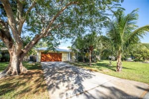 2041 Bonnie St, Boca Raton, FL 33486, Sold 09/15/20