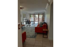 330 W Park Dr, Miami, FL 33172, Sold 10/25/19