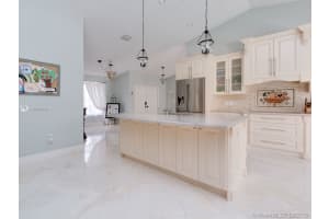 19410 NW 5th St, Pembroke Pines, FL 33029, Sold 11/01/19