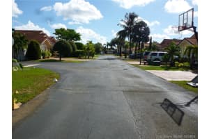8466 NW 190th Terrace, Hialeah, FL 33015, Sold 01/07/20