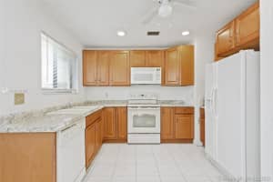 1230 SW 109th Ave, Pembroke Pines, FL 33025, Sold 04/10/20