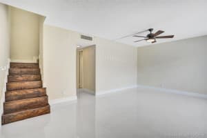 6663 SW 41st Pl, Davie, FL 33314, Sold 11/26/19