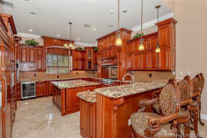 4001 SW 139th Ave, Miramar, FL 33027, Sold 11/06/20