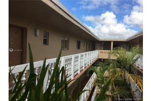 17000 NW 67th Ave, Hialeah, FL 33015, Sold 12/13/19