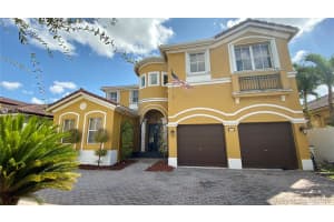 8934 NW 178th Ln, Miami Lakes, FL 33018, Sold 04/16/20
