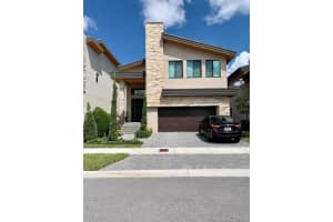 10379 NW 77th St, Doral, FL 33178, Sold 07/01/20