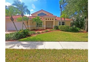 950 NW 203rd Ave, Pembroke Pines, FL 33029, Sold 06/12/20