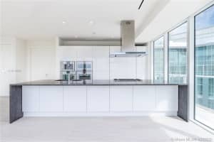 4701 Meridian Ave, Miami Beach, FL 33140, Sold 03/12/20