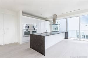 4701 Meridian Ave, Miami Beach, FL 33140, Sold 03/12/20