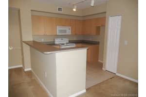 7910 N Nob Hill Rd, Tamarac, FL 33321, Sold 10/30/19
