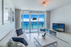 17001 Collins Ave, Sunny Isles Beach, FL 33160, Sold 09/08/20