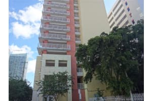 104 SW 9th St, Miami, FL 33130, Sold 11/15/19