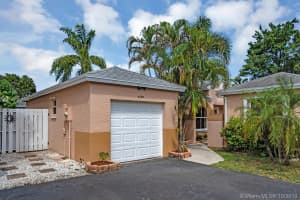 4320 SW 72nd Terrace, Davie, FL 33314, Sold 11/22/19