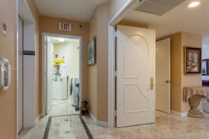 19333 Collins Ave, Sunny Isles Beach, FL 33160, Sold 01/21/20
