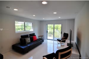 301 Michigan Ave, Miami Beach, FL 33139, Sold 11/20/19