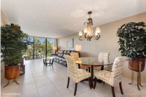 200 Leslie Dr, Hallandale Beach, FL 33009, Sold 10/07/20