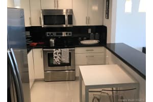 19370 Collins Ave, Sunny Isles Beach, FL 33160, Sold 04/02/20