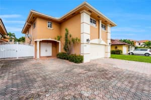 15419 SW 32nd Terrace, Miami, FL 33185, Sold 07/16/20