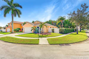 308 SW 192nd Ave, Pembroke Pines, FL 33029, Sold 11/22/19