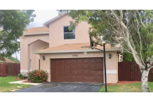 5782 SW 55th Ave, Davie, FL 33314, Sold 12/31/19