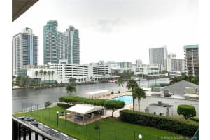 600 Parkview Dr # 1132, Hallandale Beach, FL 33009, Sold 11/29/19