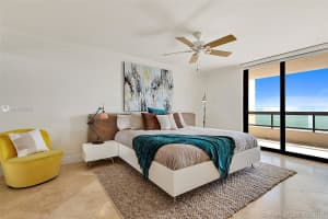 2555 Collins Ave, Miami, FL 33140, Sold 03/24/20