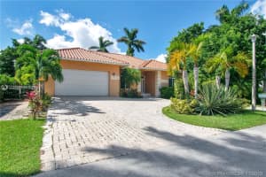 7720 Center Bay Dr, North Bay Village, FL 33141, Sold 03/18/20