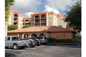 5201 NW 7th St, Miami, FL 33126, Sold 12/11/19