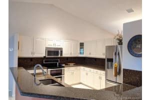 19946 SW 7th Pl, Pembroke Pines, FL 33029, Sold 07/20/20