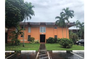 9487 SW 76th St APT M3, Miami, FL 33173, Sold 12/03/19