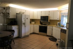 8201 SW 27th Pl, Davie, FL 33328, Sold 01/03/20