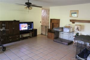 8201 SW 27th Pl, Davie, FL 33328, Sold 01/03/20