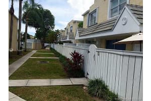 6825 SW 45th Ln, Miami, FL 33155, Sold 04/13/20