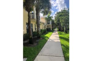 4760 Mimosa Pl, Coconut Creek, FL 33073, Sold 11/17/20