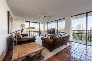 2017 S Ocean Dr, Hallandale Beach, FL 33009, Sold 01/28/20