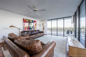 2017 S Ocean Dr, Hallandale Beach, FL 33009, Sold 01/28/20