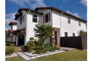 8605 NW 102nd Ct, Doral, FL 33178, Sold 05/15/20