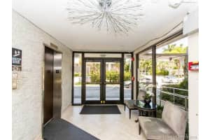 9800 W Bay Harbor Dr, Bay Harbor Islands, FL 33154, Sold 11/13/19