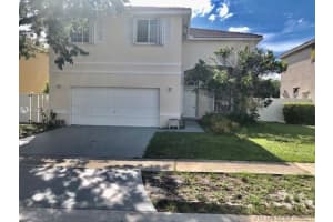 360 SW 190th Ave, Pembroke Pines, FL 33029, Sold 11/12/20