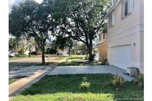 360 SW 190th Ave, Pembroke Pines, FL 33029, Sold 11/12/20