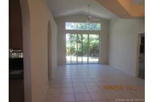 11591 SW 10th St, Pembroke Pines, FL 33025, Sold 01/22/20